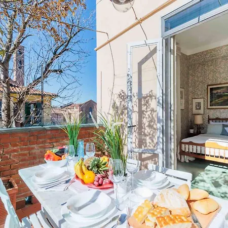 Simple Convenient 3 Bedrooms Apartman Lucca