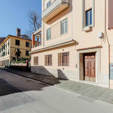 Simple Convenient 3 Bedrooms * Lucca