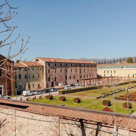 Simple Convenient 3 Bedrooms Apartman Lucca