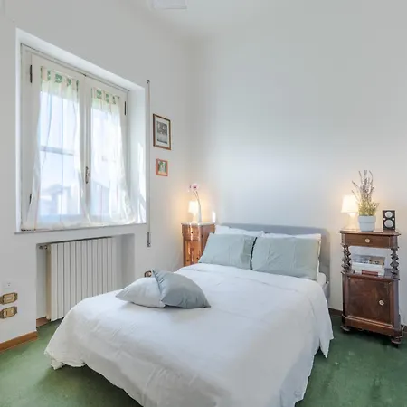 Simple Convenient 3 Bedrooms * Lucca