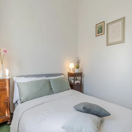 Simple Convenient 3 Bedrooms Lägenhet