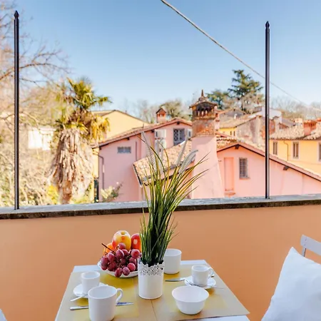 Apartment Simple Convenient 3 Bedrooms