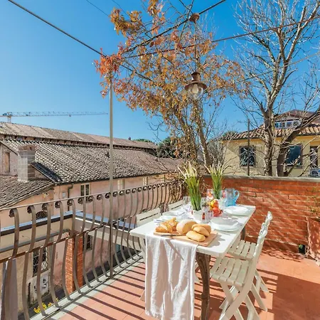 Simple Convenient 3 Bedrooms * Lucca